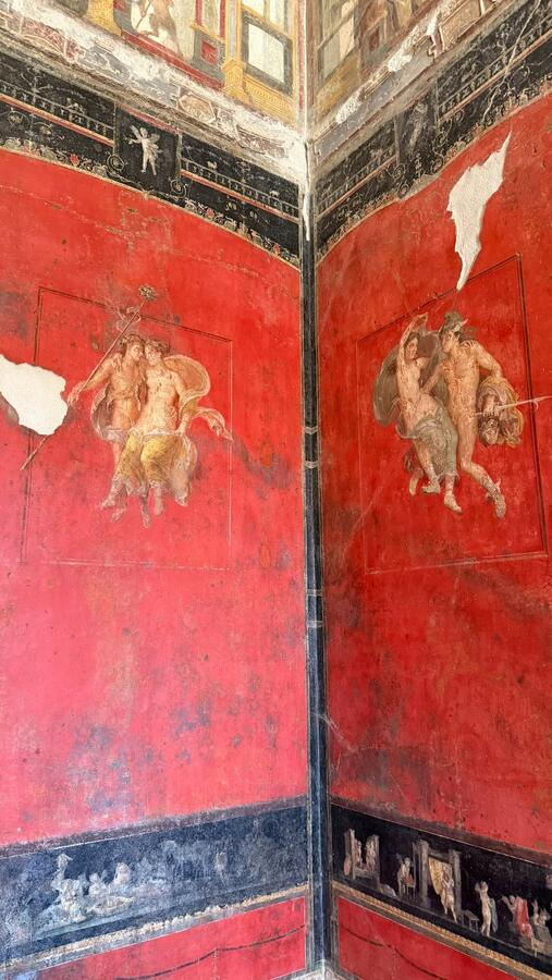 A Pompeian red fresco wall